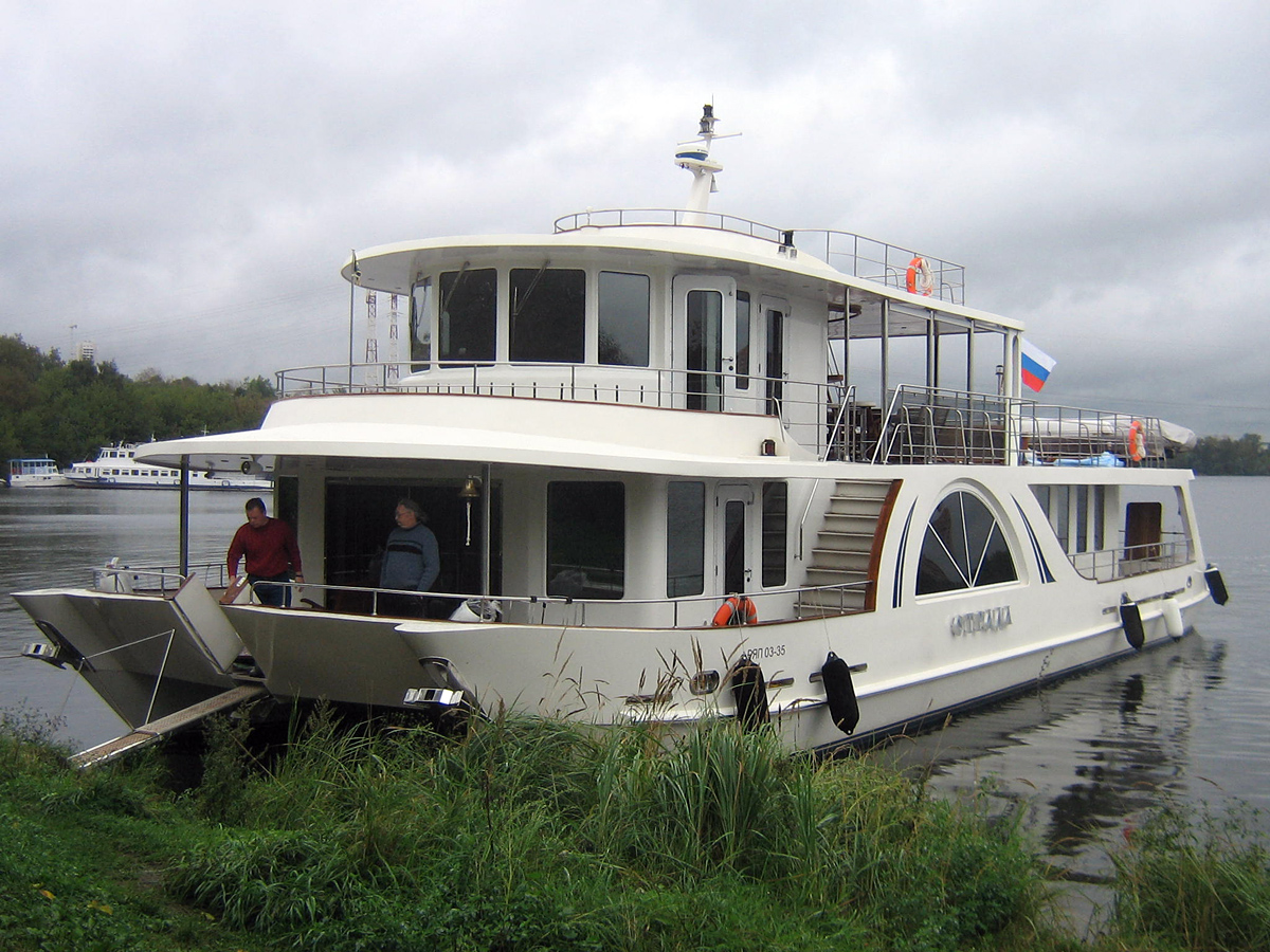 Houseboat Layout Plans