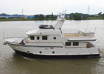 Motor yacht Bering